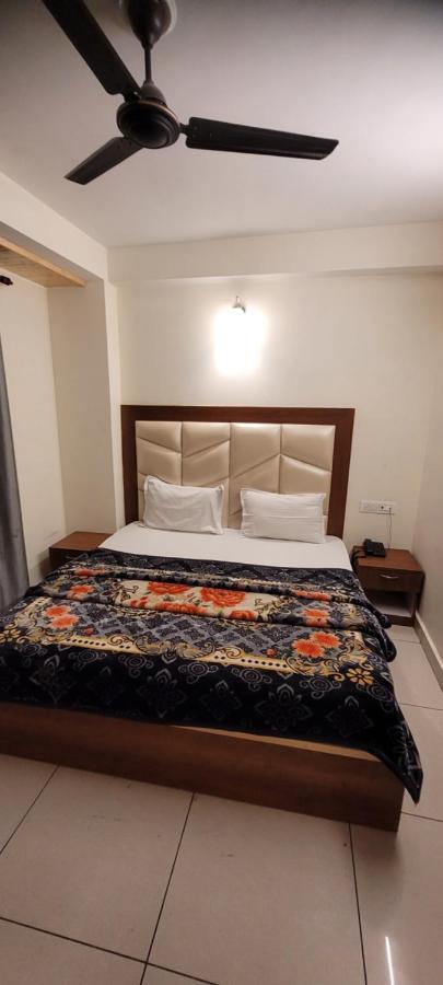 Hotel Snow Country Villa Manali  Exterior photo
