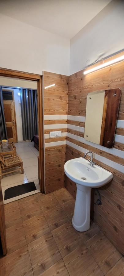 Hotel Snow Country Villa Manali  Exterior photo