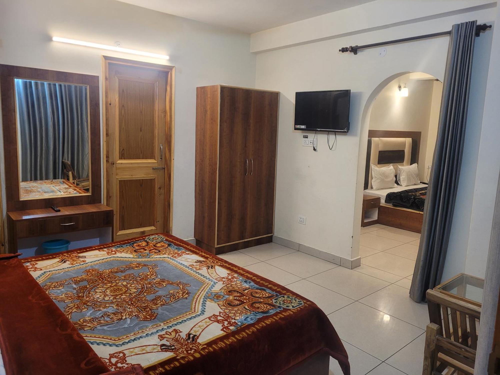 Hotel Snow Country Villa Manali  Exterior photo
